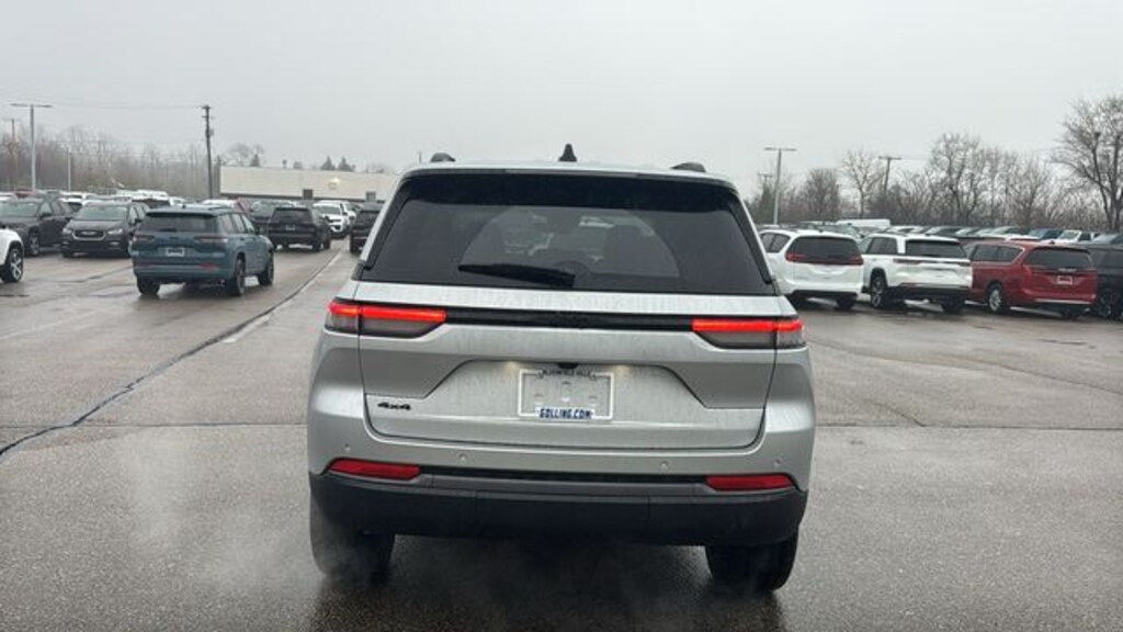 New 2026 Jeep Grand Cherokee LIMITED 4X4 Sport Utility