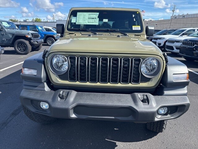 2025 Jeep Wrangler Sport S photo 2