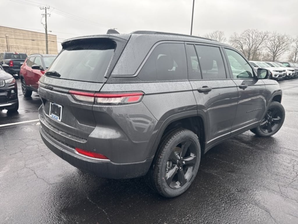 New 2026 Jeep Grand Cherokee LIMITED 4X4 Sport Utility