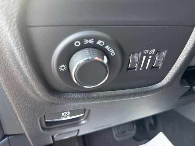 2025 Jeep Grand Cherokee L Laredo - Photo 11
