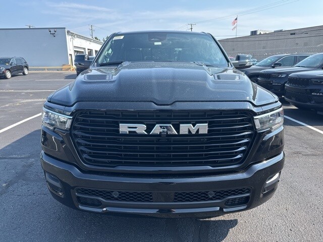 2026 Ram 1500 Laramie photo 2
