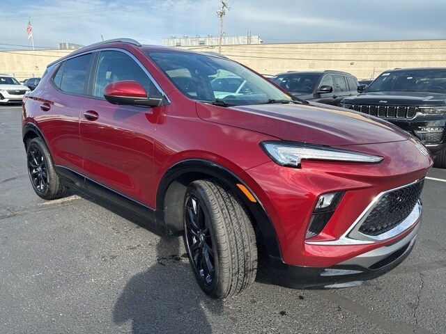 2024 Buick Encore GX Sport Touring photo 3