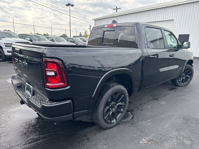 2026 Ram 1500 Laramie photo 4