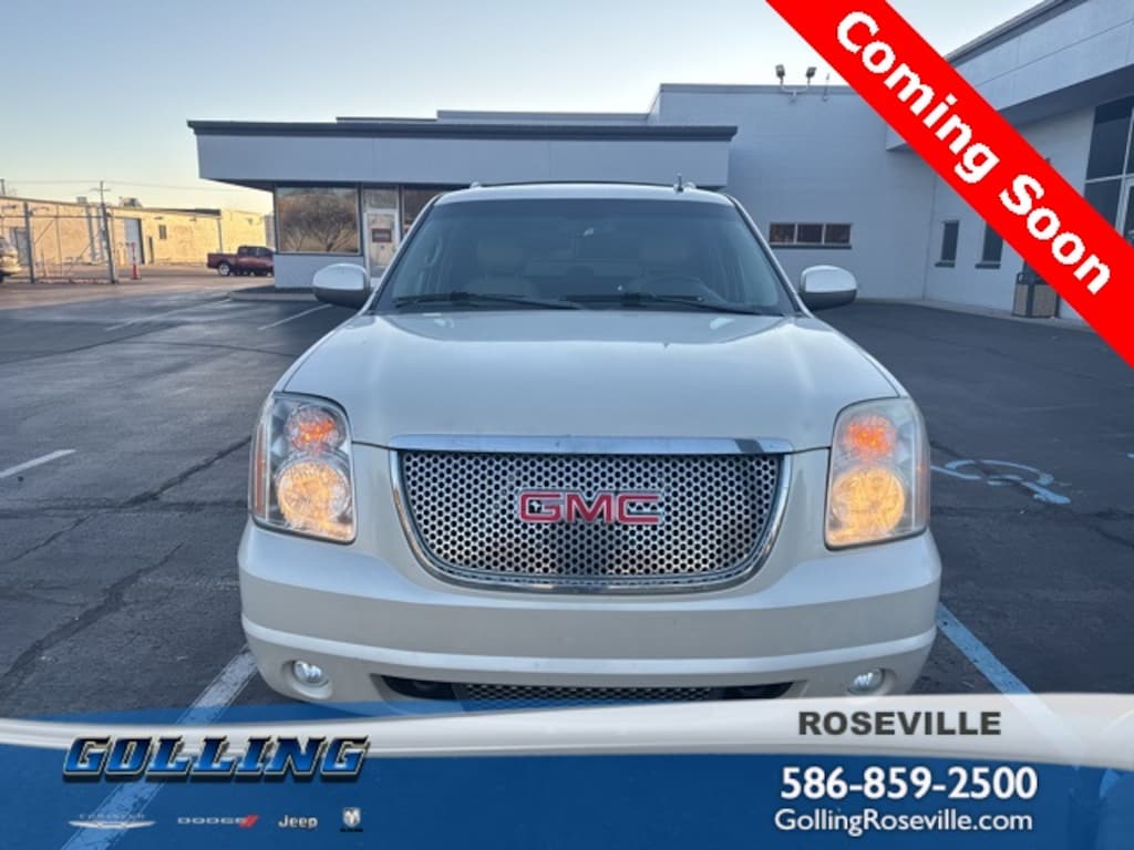 Used 2011 GMC Yukon Denali SUV