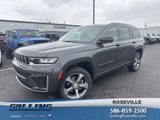 2026 Jeep Grand Cherokee L Limited 4x4's photo