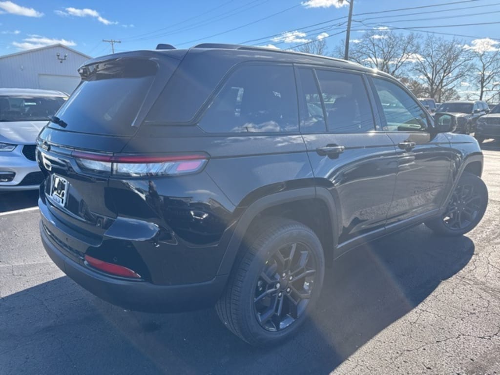 New 2025 Jeep Grand Cherokee LIMITED 4X4 Sport Utility