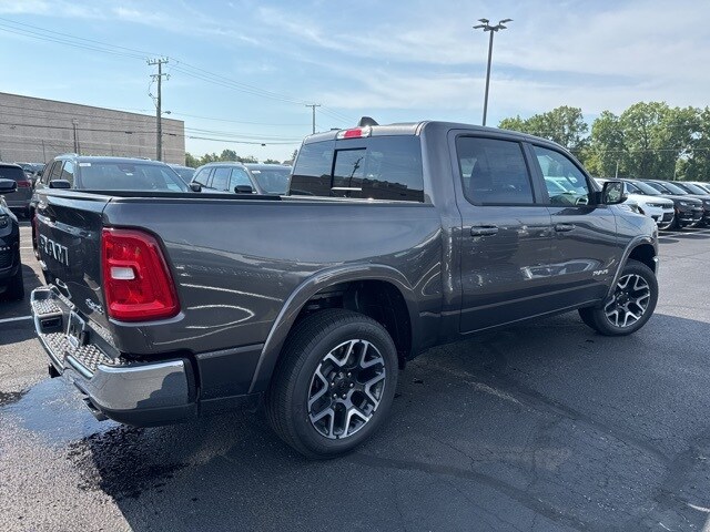 2026 Ram 1500 Laramie photo 4