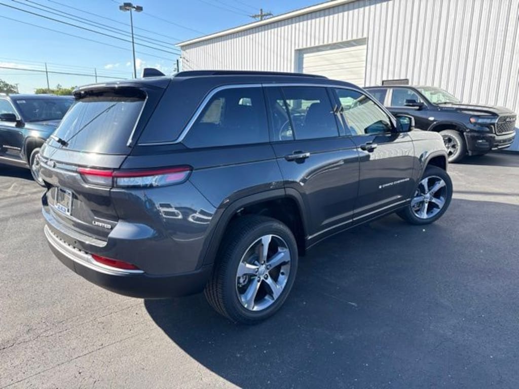 New 2026 Jeep Grand Cherokee LIMITED 4X4 Sport Utility