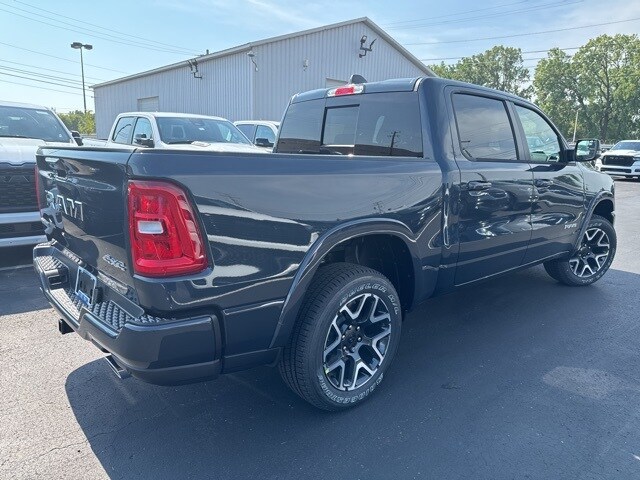 2026 Ram 1500 Laramie photo 4