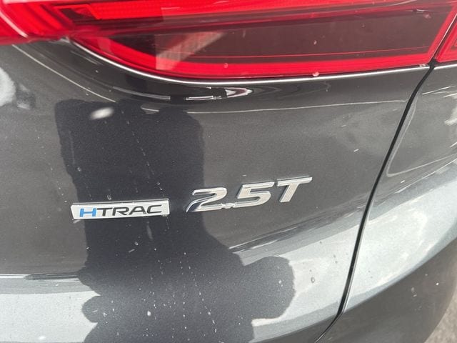 2022 Hyundai Santa Fe Limited - Photo 10