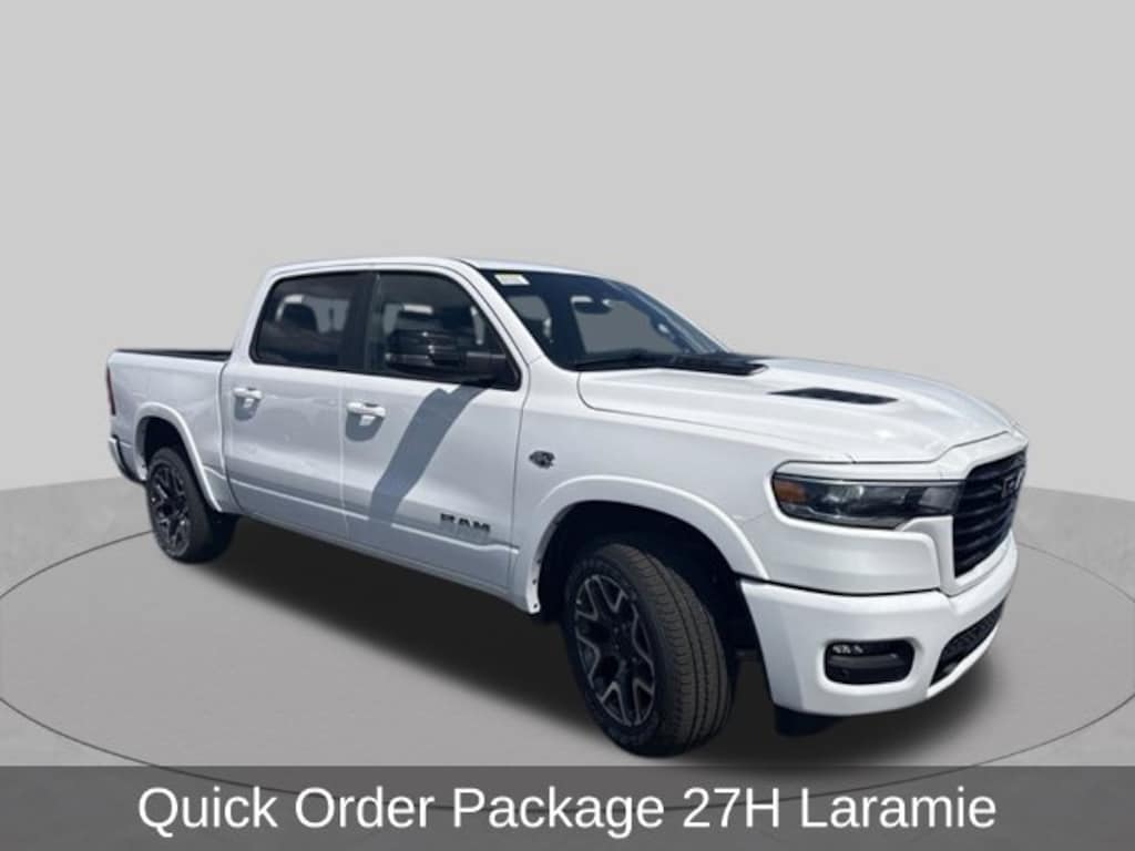 New 2026 Ram 1500 LARAMIE CREW CAB 4X4 5'7 BOX Pickup