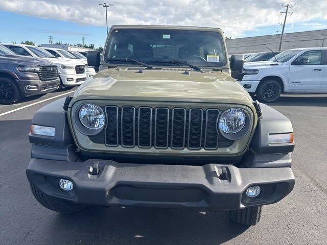 2025 Jeep Wrangler Sport photo 2