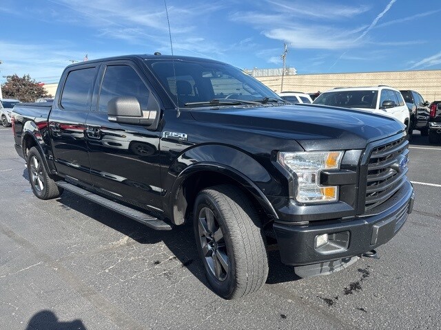 2016 Ford F-150 XLT photo 3