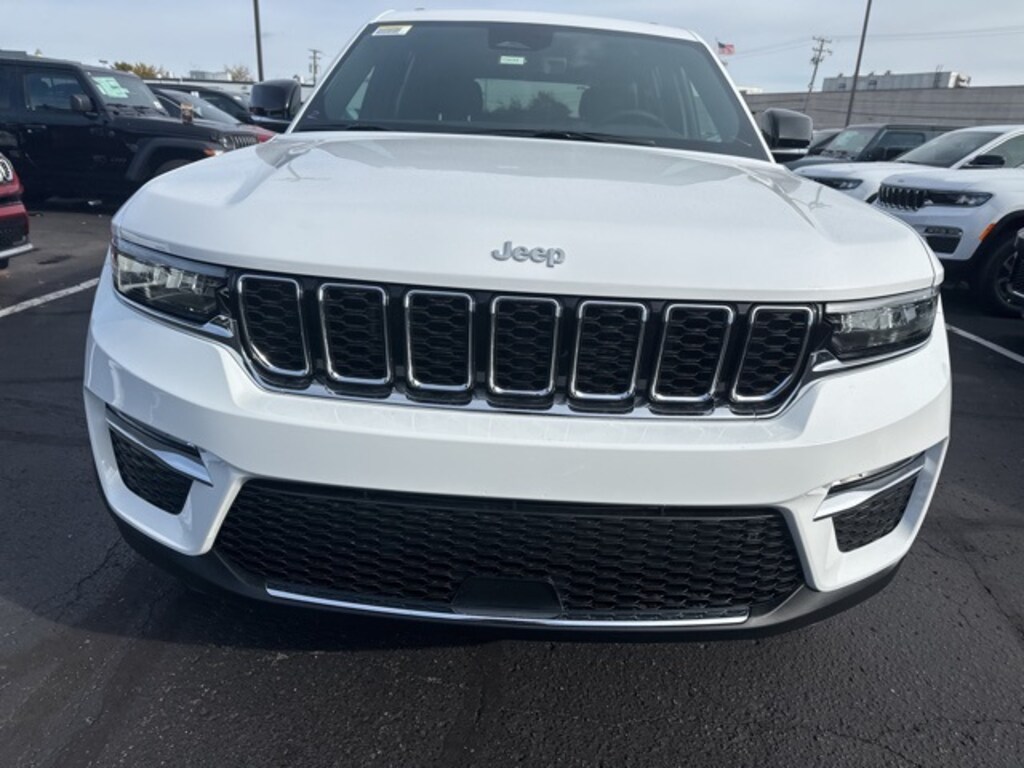 New 2025 Jeep Grand Cherokee LIMITED 4X4 Sport Utility