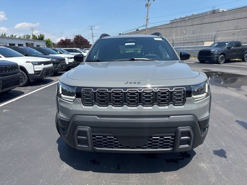 New 2026 Jeep Cherokee LAREDO 4X4 Sport Utility
