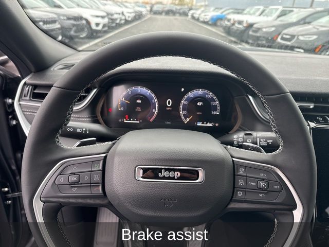 2025 Jeep Grand Cherokee Altitude - Photo 14