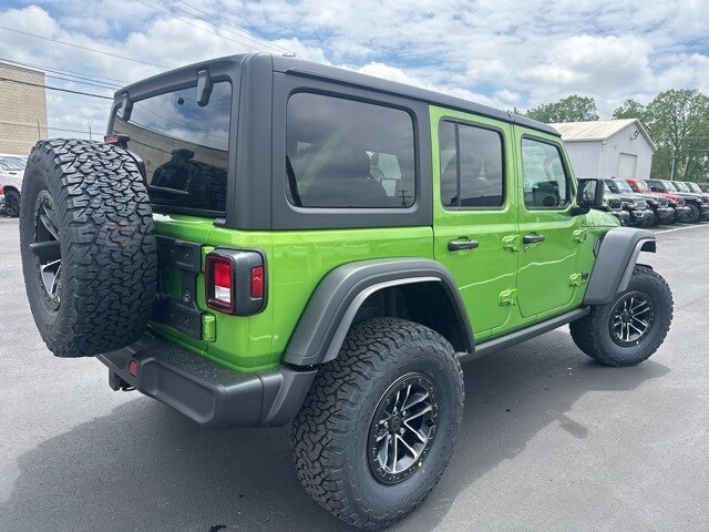 2025 Jeep Wrangler Willys photo 4