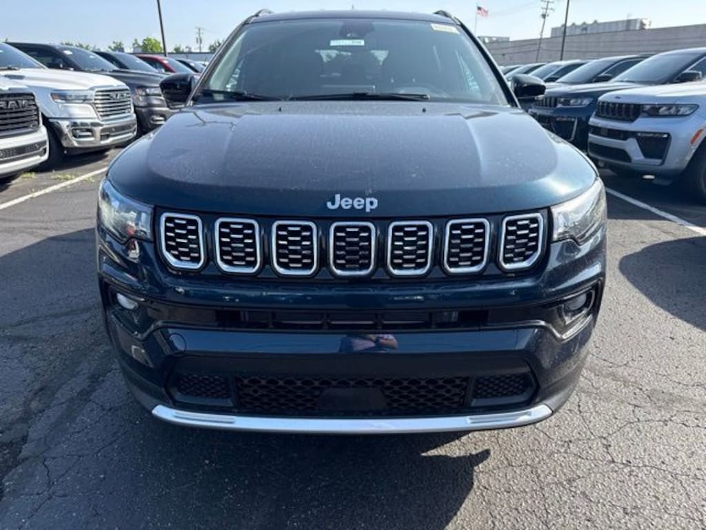 New 2026 Jeep Compass LIMITED 4X4 Sport Utility