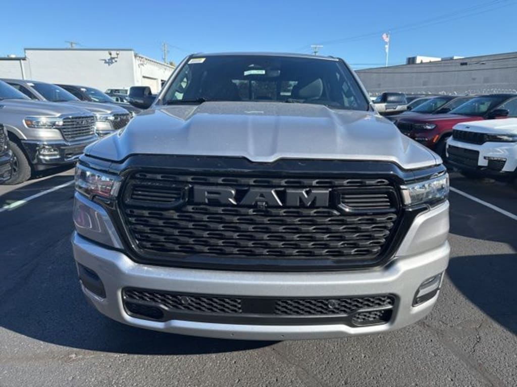 New 2026 Ram 1500 BIG HORN CREW CAB 4X4 5'7 BOX Pickup