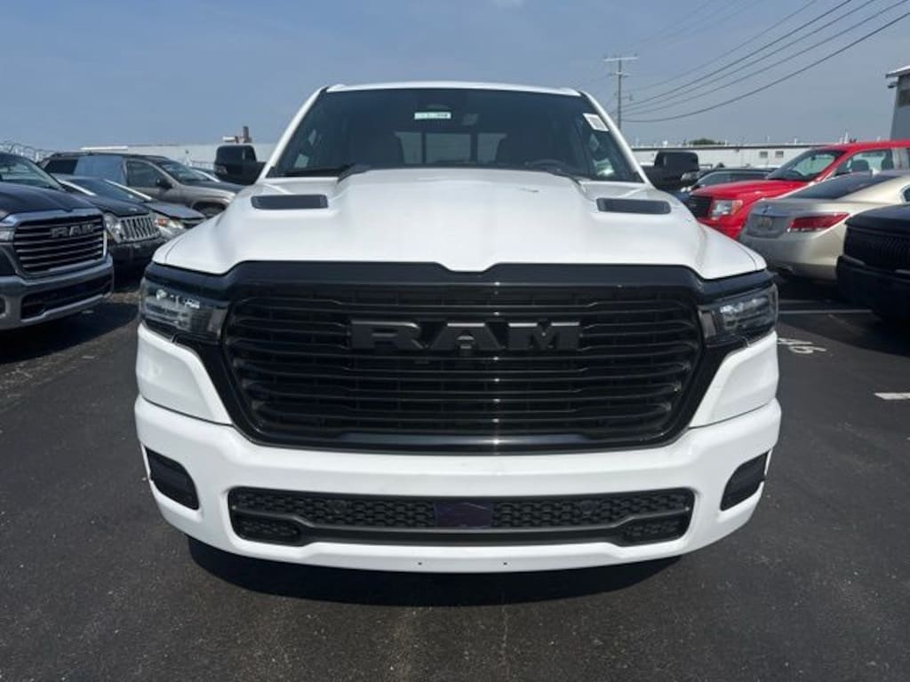 New 2026 Ram 1500 LARAMIE CREW CAB 4X4 5'7 BOX Pickup