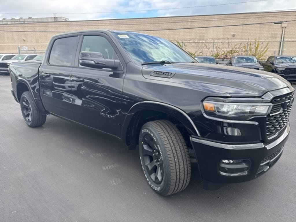 New 2026 Ram 1500 BIG HORN CREW CAB 4X4 5'7 BOX Pickup