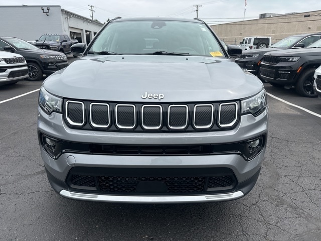 Used 2022 Jeep Compass Limited with VIN 3C4NJDCB0NT174314 for sale in Roseville, MI