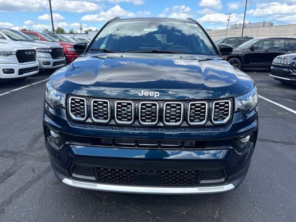New 2026 Jeep Compass LIMITED 4X4 Sport Utility