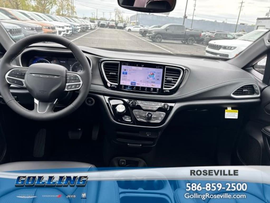 New 2027 Chrysler Pacifica SELECT AWD Passenger Van