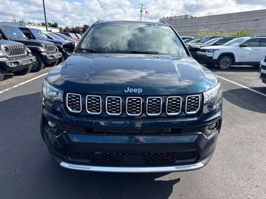 New 2026 Jeep Compass LIMITED 4X4 Sport Utility