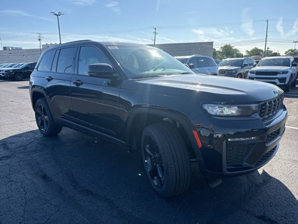 New 2026 Jeep Grand Cherokee LIMITED 4X4 Sport Utility