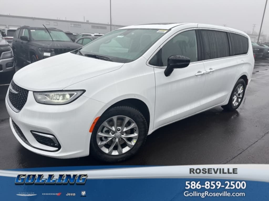 New 2026 Chrysler Pacifica LIMITED Passenger Van