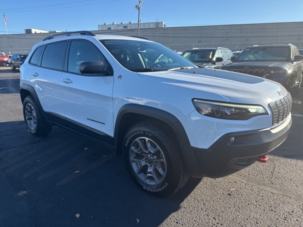 Used 2020 Jeep Cherokee Trailhawk SUV