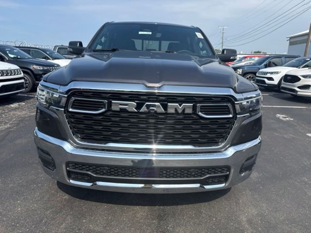 New 2026 Ram 1500 BIG HORN CREW CAB 4X4 5'7 BOX Pickup