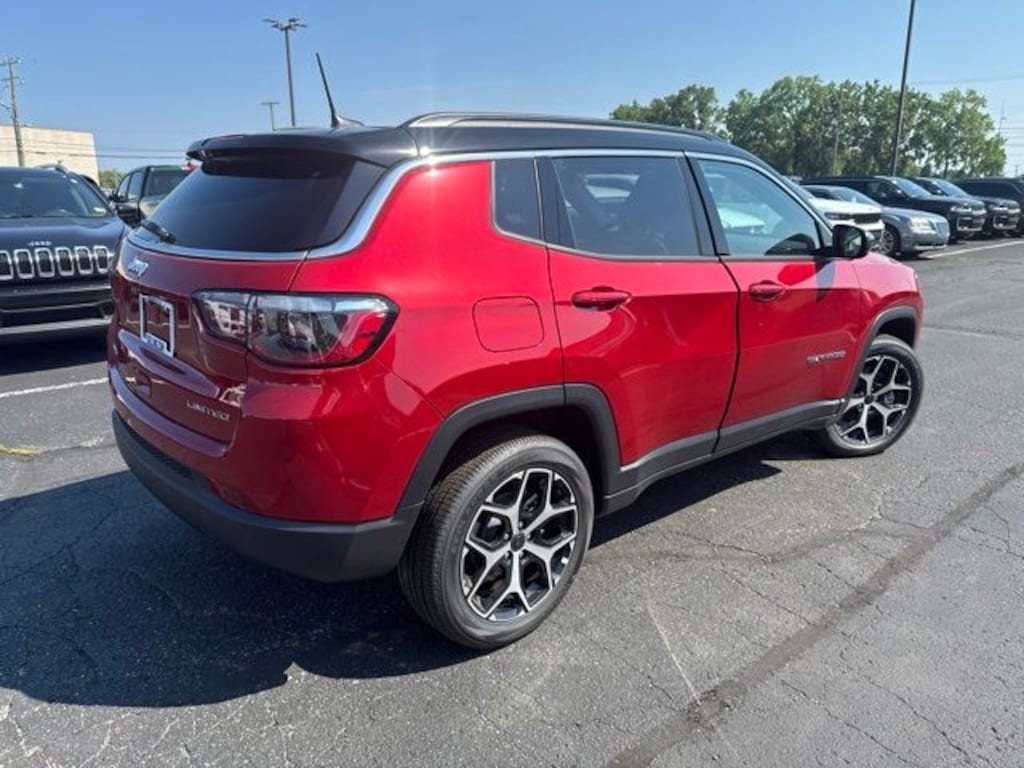 New 2026 Jeep Compass LIMITED 4X4 Sport Utility