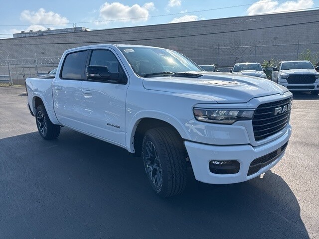 2026 Ram 1500 Laramie photo 3