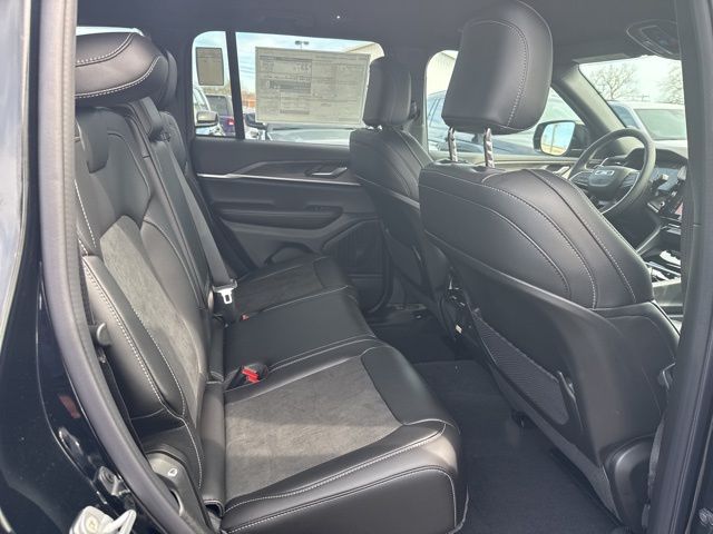 2026 Jeep Grand Cherokee Laredo - Photo 34