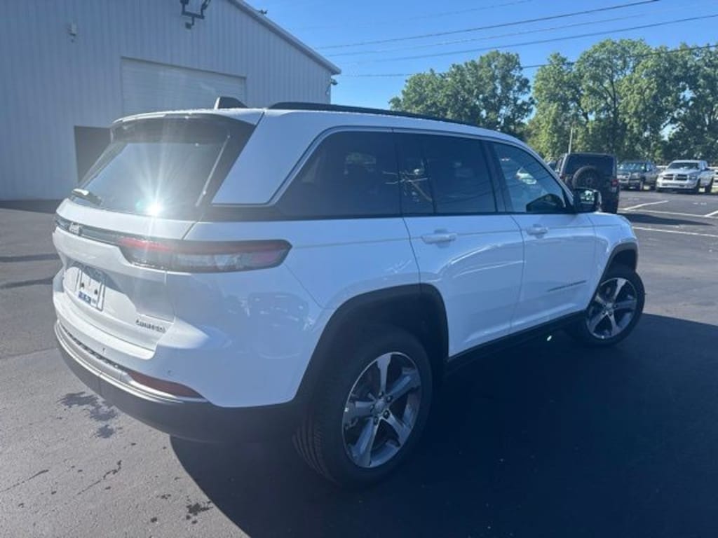 New 2026 Jeep Grand Cherokee LIMITED 4X4 Sport Utility