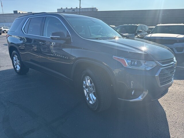 2019 Chevrolet Traverse Cloth 1LT photo 3