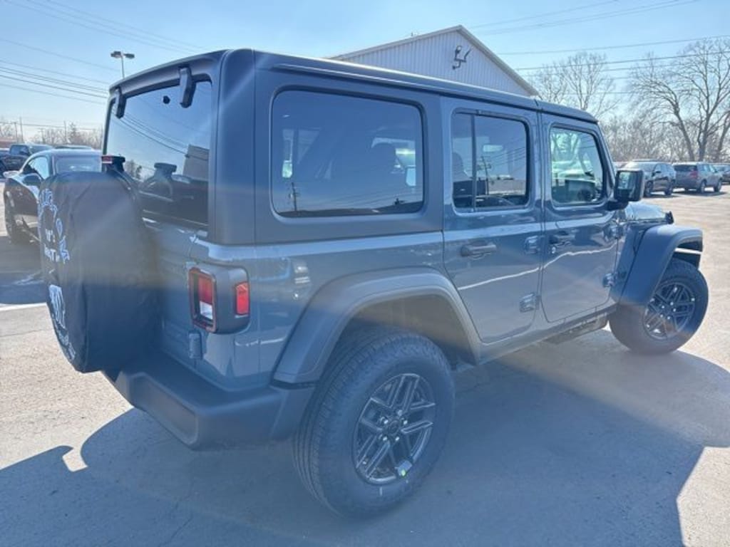 New 2026 Jeep Wrangler 4-DOOR SPORT S Sport Utility