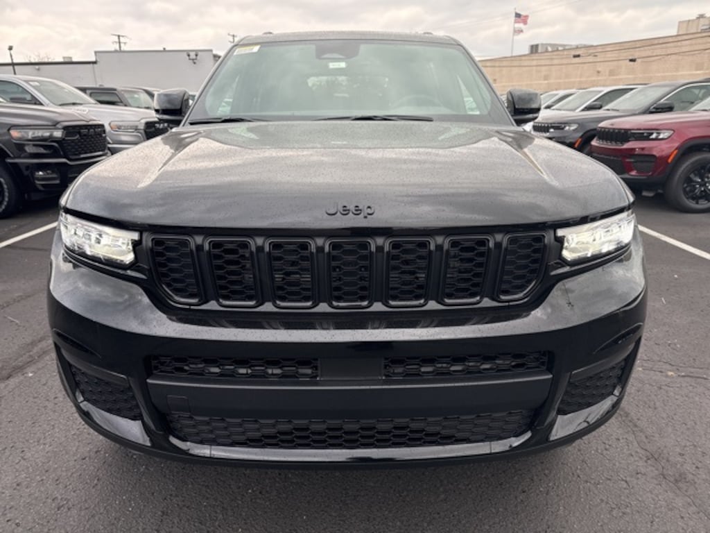 New 2025 Jeep Grand Cherokee L LIMITED 4X4 Sport Utility