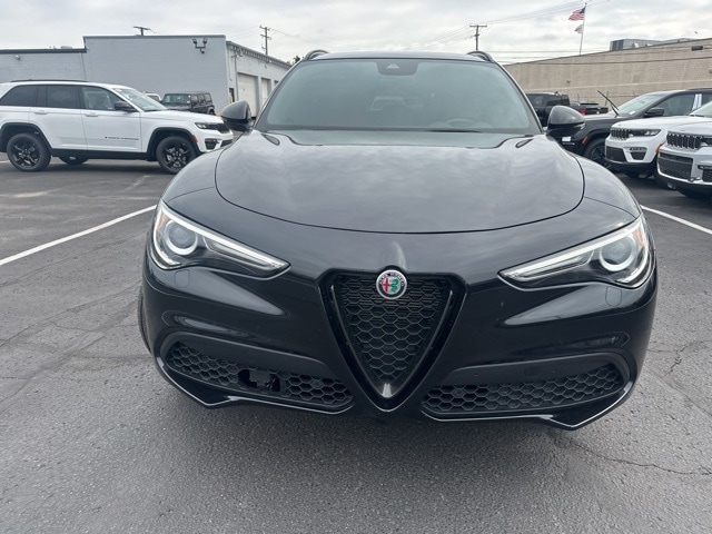 Used 2022 Alfa Romeo Stelvio Ti Veloce with VIN ZASPAKBN1N7D38657 for sale in Roseville, MI