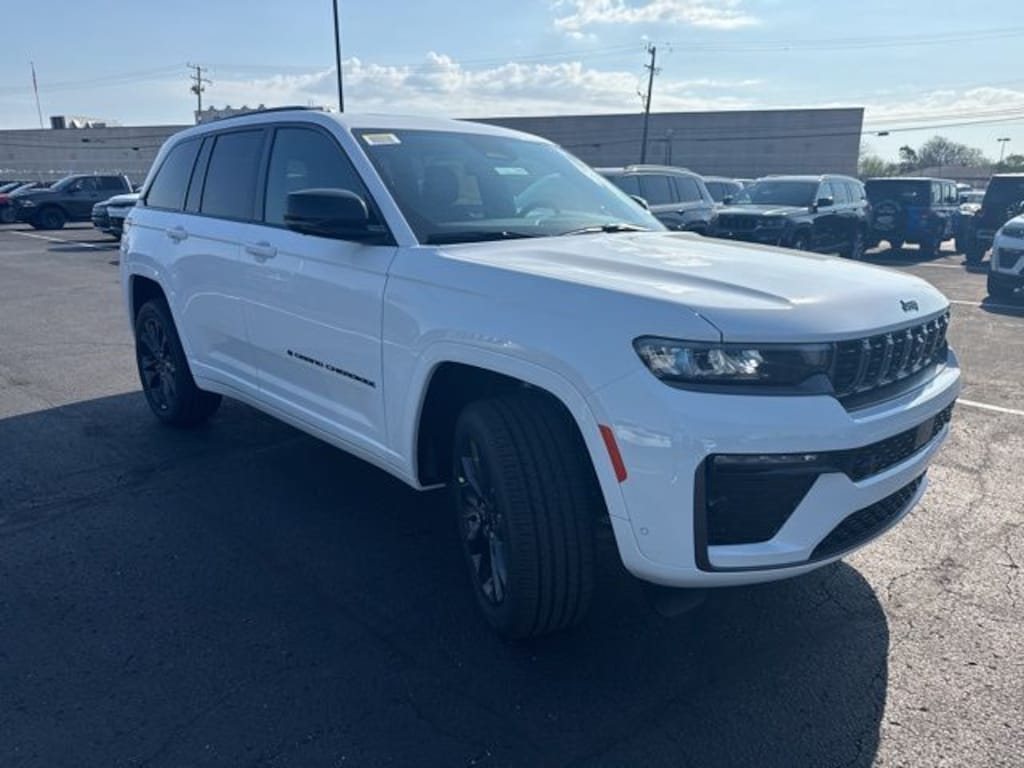 New 2026 Jeep Grand Cherokee LIMITED RESERVE 4X4 Sport Utility
