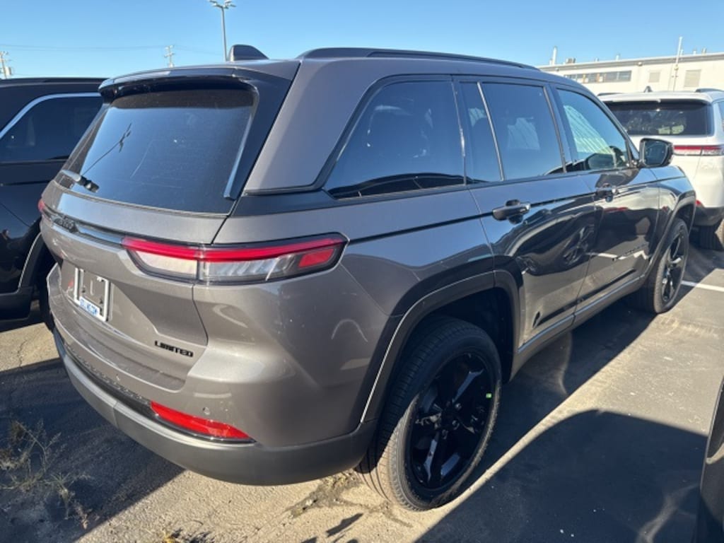 New 2025 Jeep Grand Cherokee LIMITED 4X4 Sport Utility