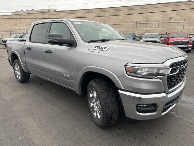 2025 Ram 1500 Big Horn photo 3