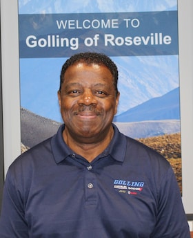 Staff member Rufus Simon from a91f831043f5
