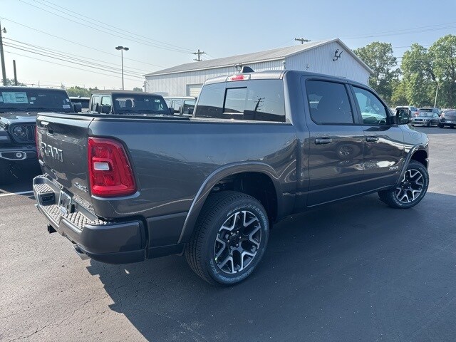 2026 Ram 1500 Laramie photo 4