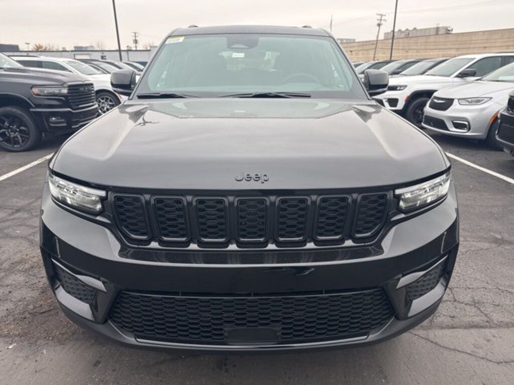 New 2025 Jeep Grand Cherokee LIMITED 4X4 Sport Utility