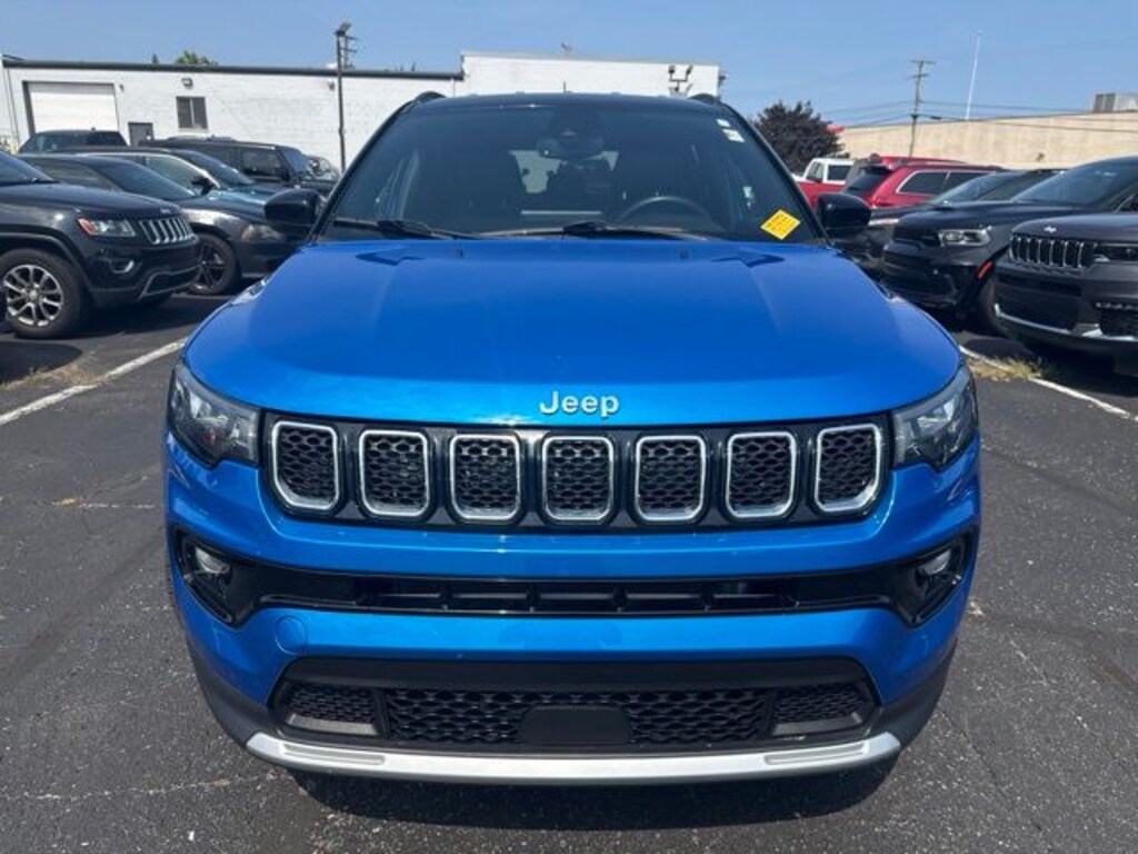 Used 2023 Jeep Compass Limited SUV