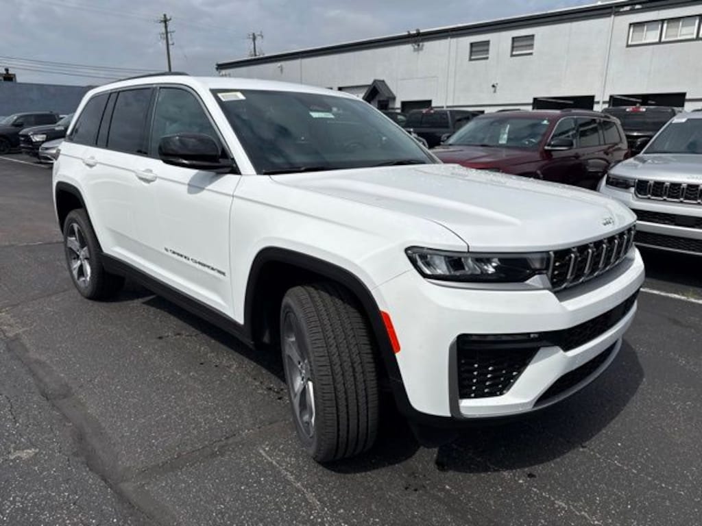 New 2026 Jeep Grand Cherokee LIMITED 4X4 Sport Utility