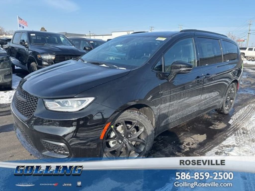 New 2026 Chrysler Pacifica SELECT Passenger Van